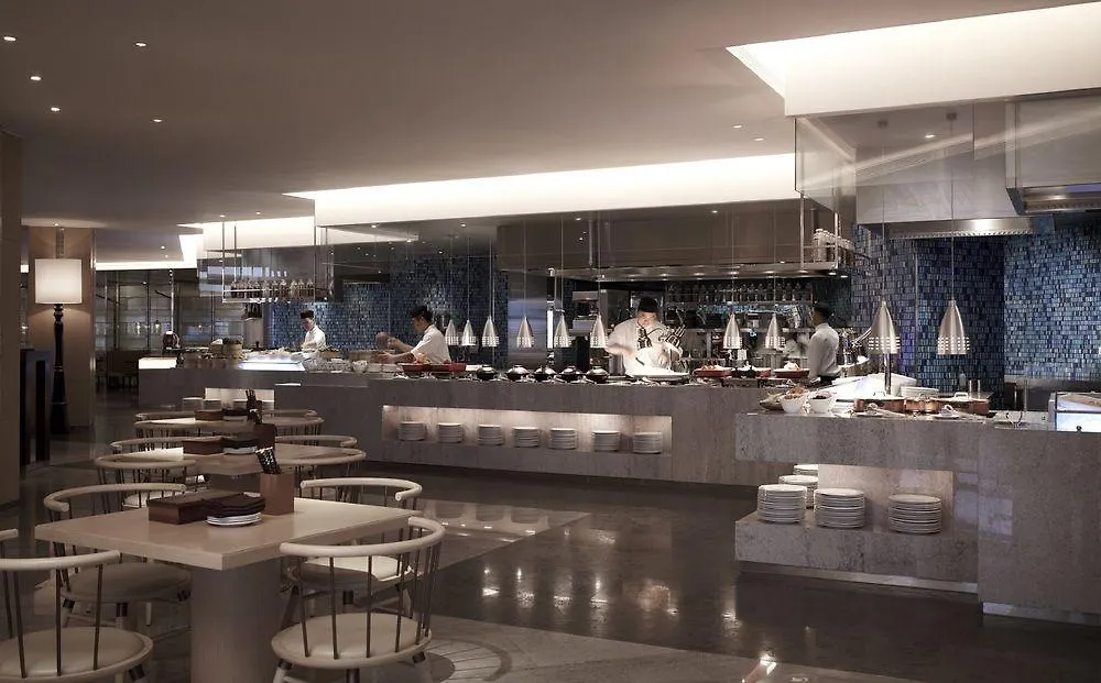 Отель Courtyard By Marriott Hong Kong Sha Tin