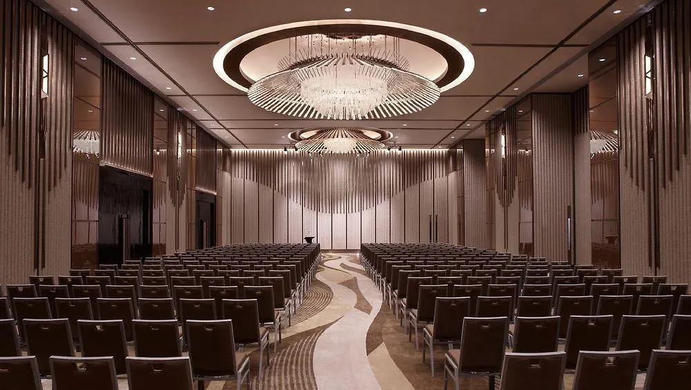 Отель Courtyard By Marriott Hong Kong Sha Tin