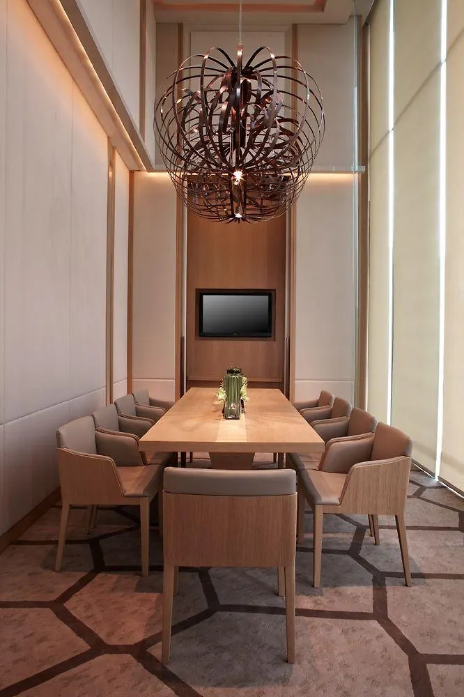 Отель Courtyard By Marriott Hong Kong Sha Tin