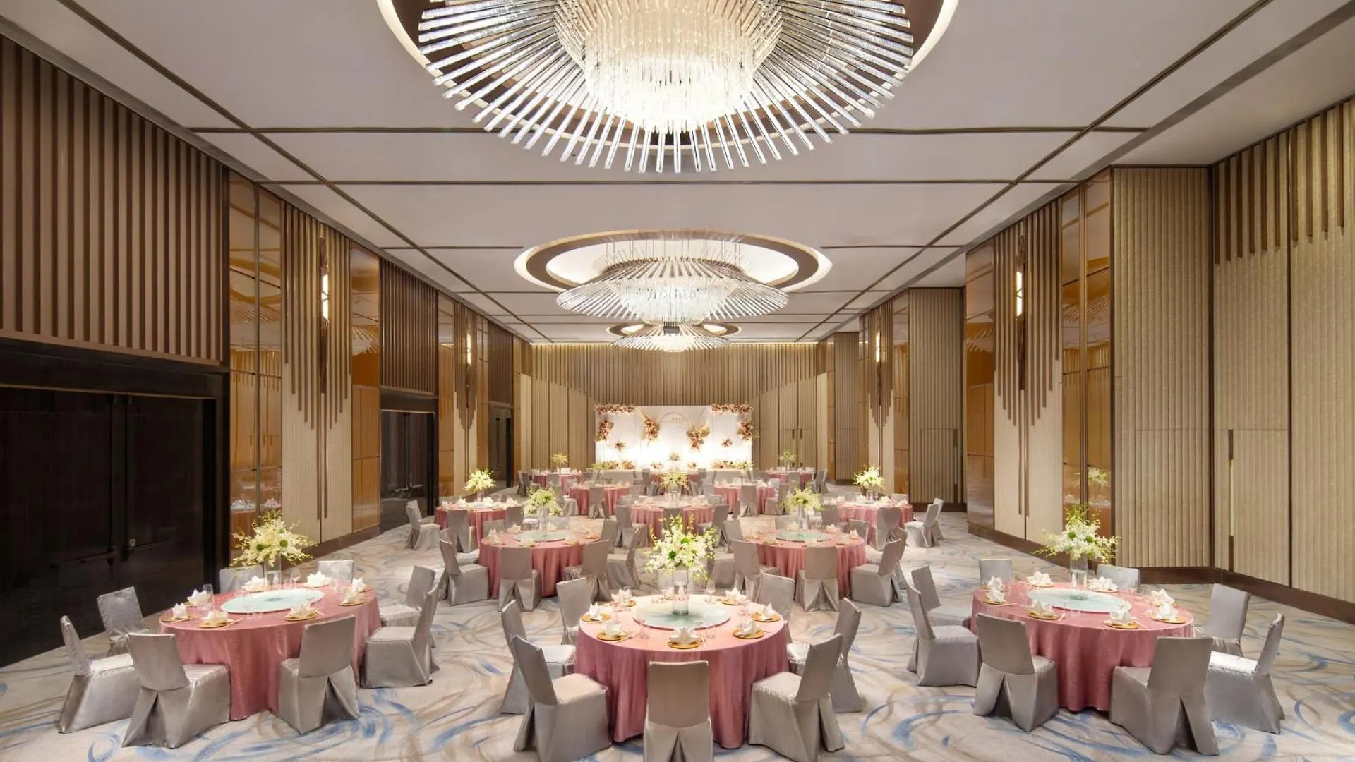 Отель Courtyard By Marriott Hong Kong Sha Tin Китай