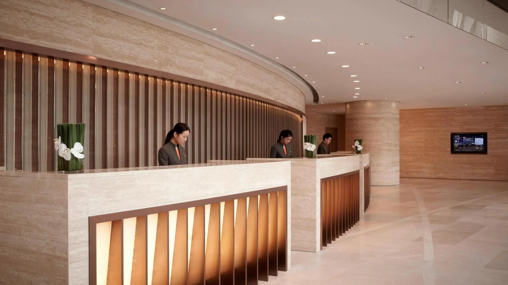Отель Courtyard By Marriott Hong Kong Sha Tin