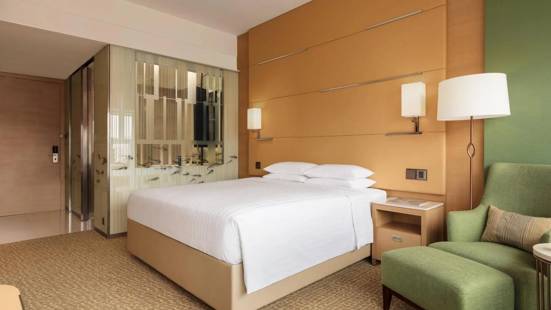 Отель Courtyard By Marriott Hong Kong Sha Tin