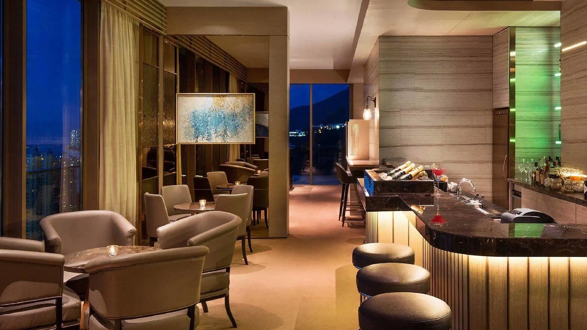 Отель Courtyard By Marriott Hong Kong Sha Tin