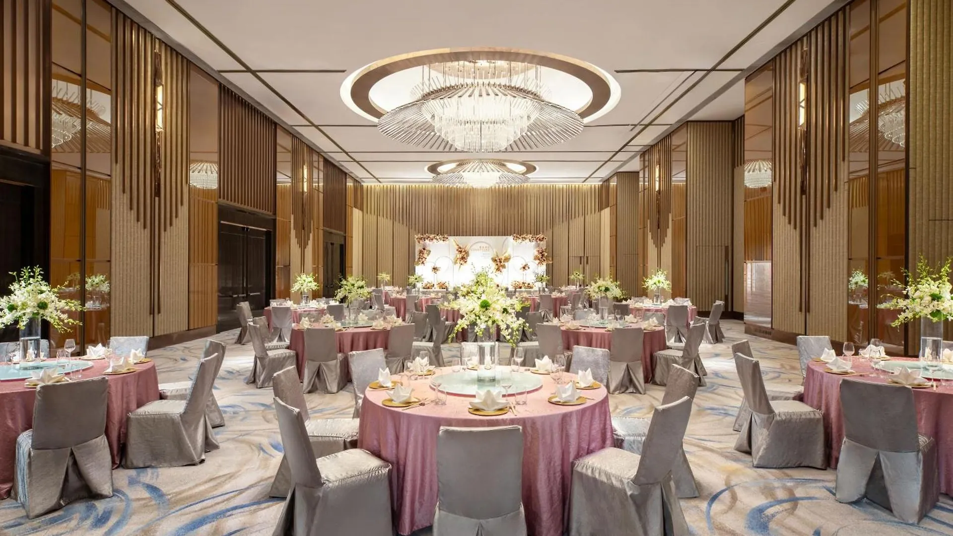 Hotel Courtyard By Marriott Hong Kong Sha Tin 4*,  Čína