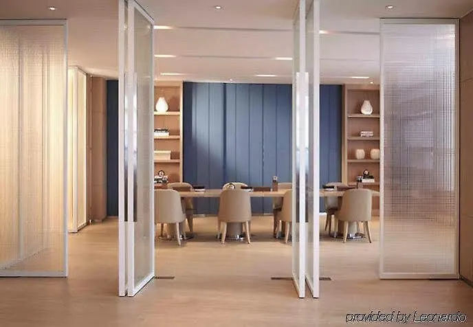 Hotel Courtyard By Marriott Hong Kong Sha Tin 4*,